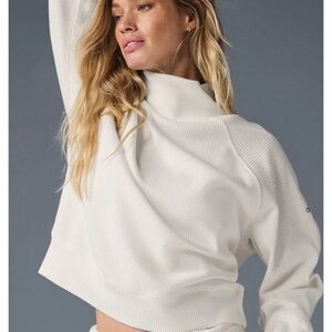 ALO Yoga White Sweatshirt